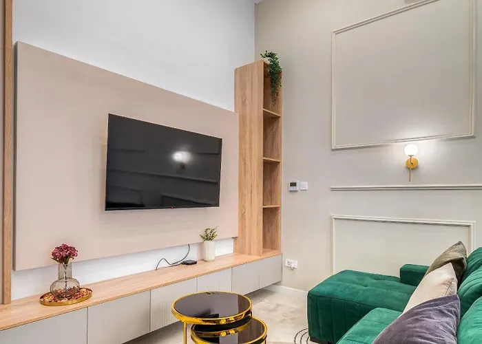 Апартаменты D10 Central Residence *