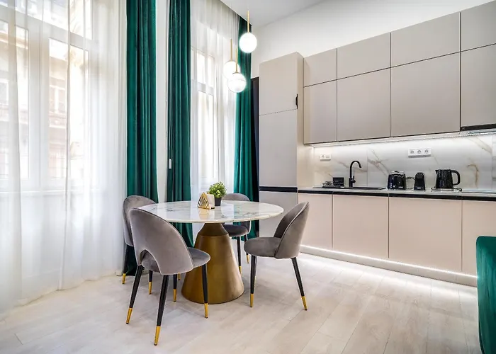 Apartamento D10 Central Residence
